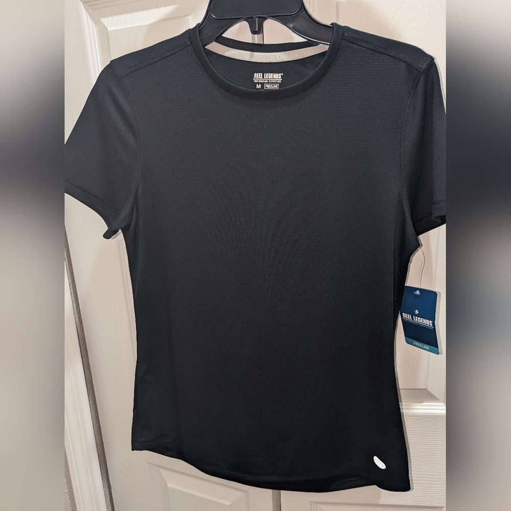 NWT, Reel Legends,Freeline, black, dry fit, UPF, Short sleeve tee-women's M